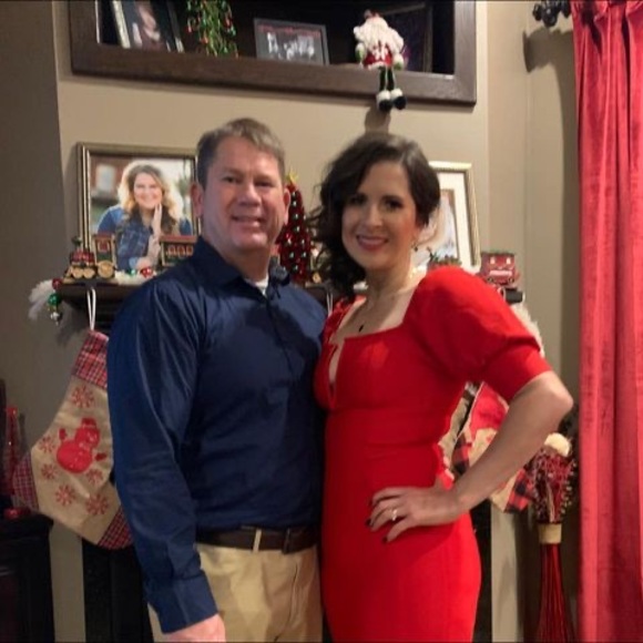 Meet your Posher, Elisha - Picture 1 of 1